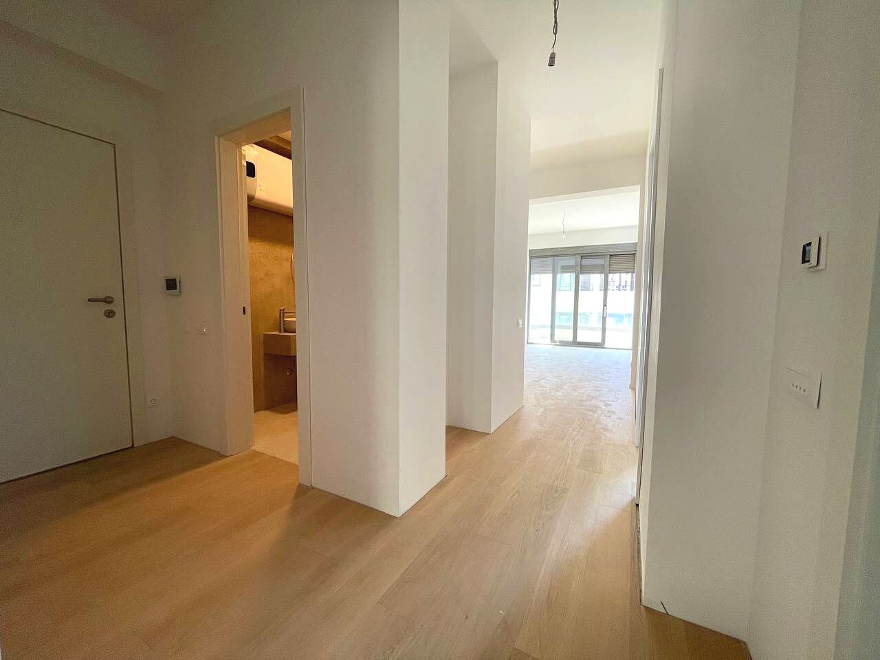 Montesa Hill – Luxuriöse 2-Zimmer-Wohnung mit Meerblick in Bečići/ Budva zum Kauf – PD27