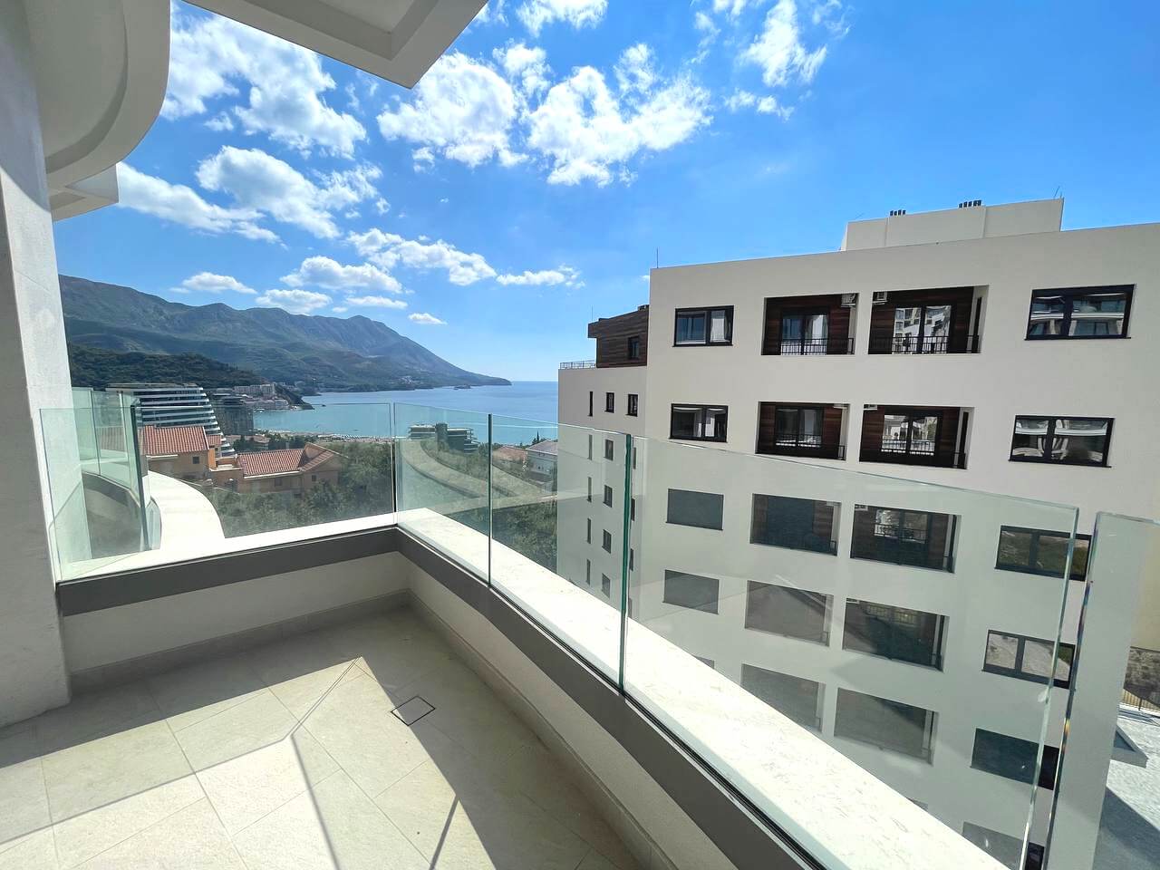 Montesa Hill – Luxuriöse 2-Zimmer-Wohnung mit Meerblick in Bečići/ Budva zum Kauf – PD27
