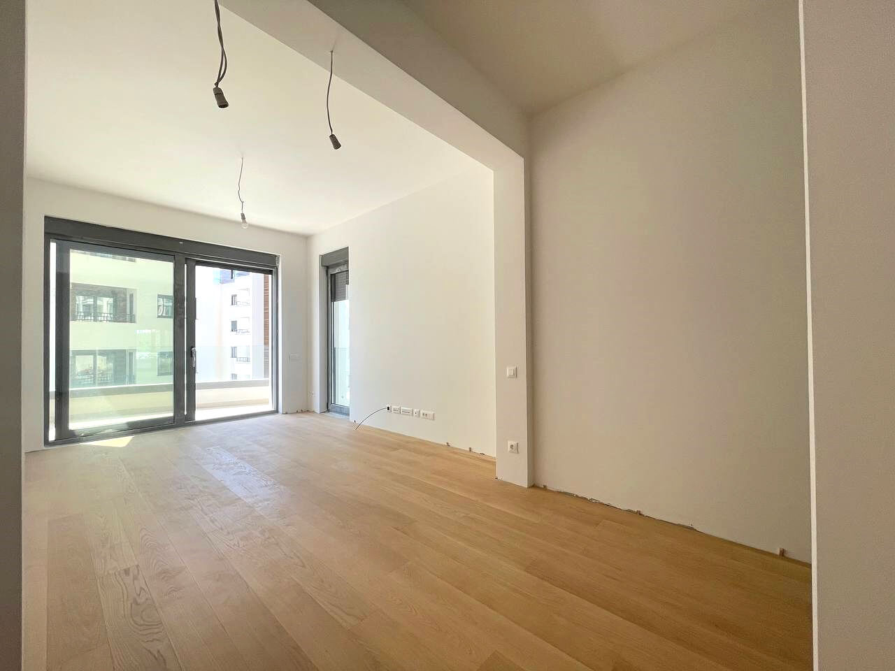 Montesa Hill – Luxuriöse 2-Zimmer-Wohnung mit Meerblick in Bečići/ Budva zum Kauf – PD27